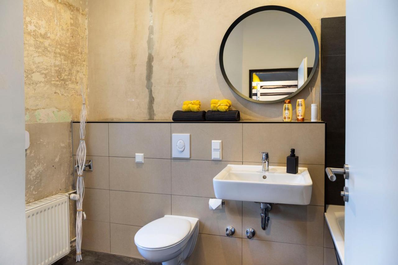 Shabby Chic Apartment +Freshly Furnished +Self Check-In Berlín Exterior foto
