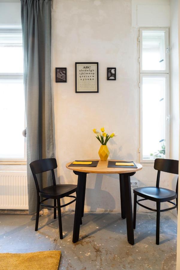 Shabby Chic Apartment +Freshly Furnished +Self Check-In Berlín Exterior foto